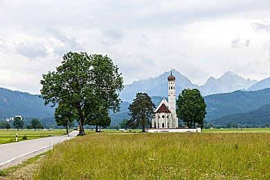 卡牌Roguelite游戏《高殿战记》将于6月24日正式发售